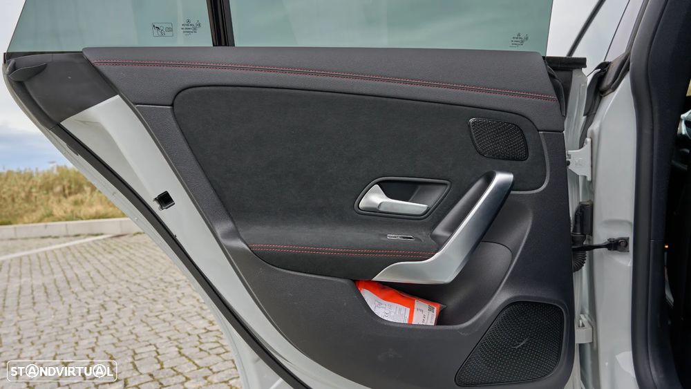 Mercedes-Benz CLA 250 e Shooting Brake 8G-DCT Edition AMG Line - 17