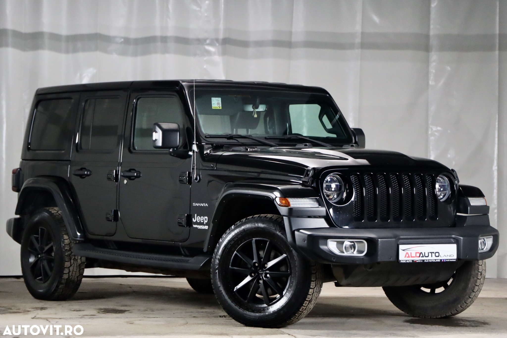 Jeep Wrangler Unlimited 2.2 CRD AT8 Sahara - 4