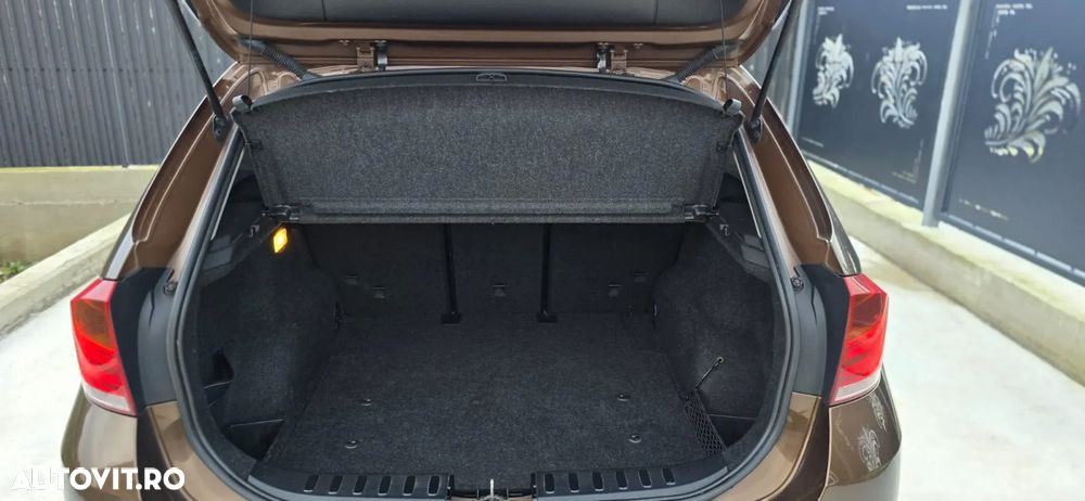 BMW X1 xDrive18d - 23
