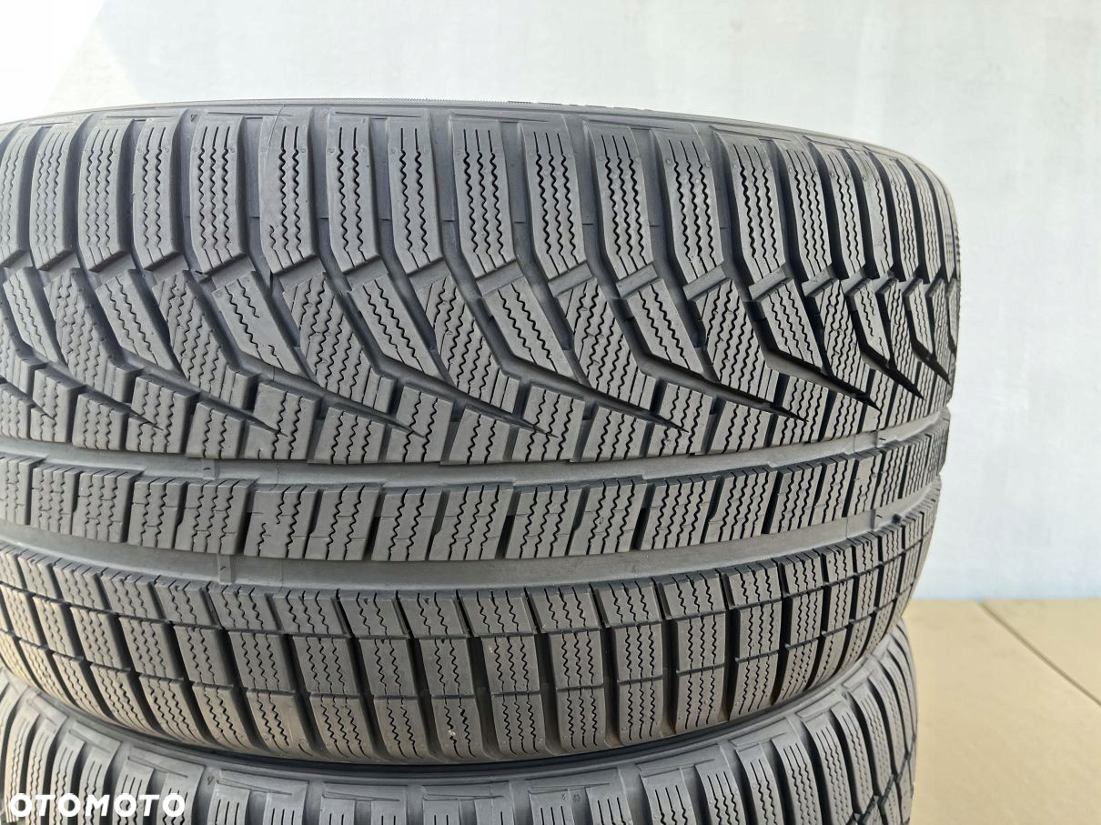 OPONY 275/35/19 100V HANKOOK WINTER ICEPT EVO2 W320 - 2