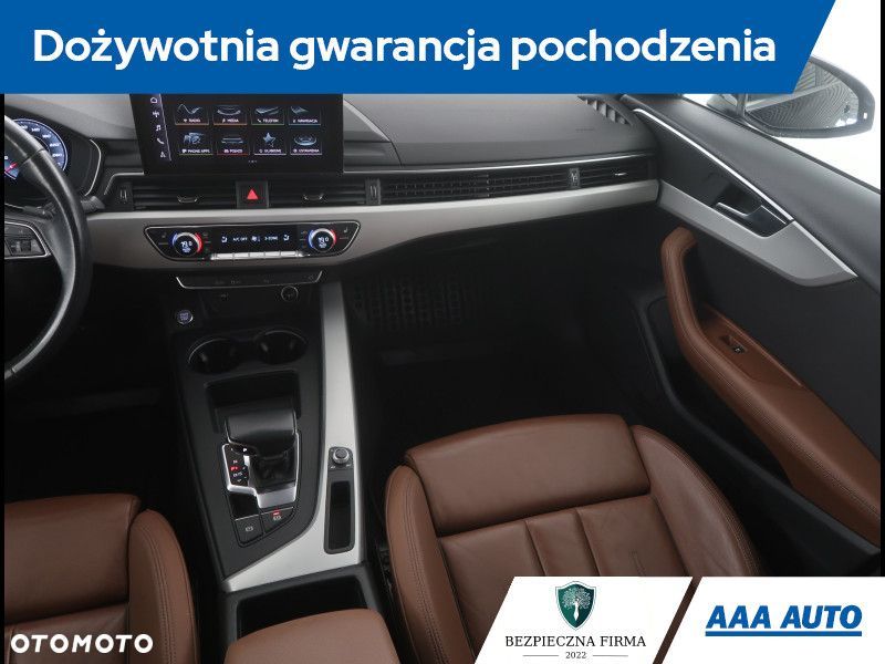 Audi A4 Limousine - 10