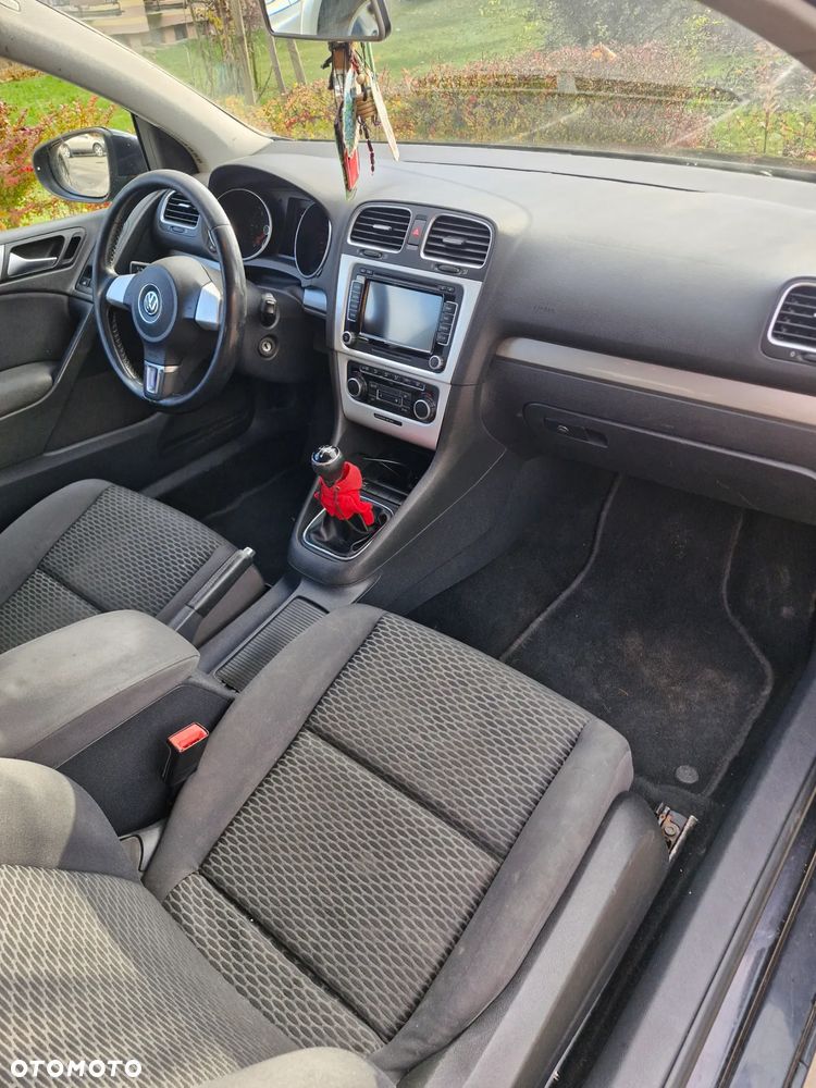 Volkswagen Golf 1.6 TDI DPF BlueMotion - 8