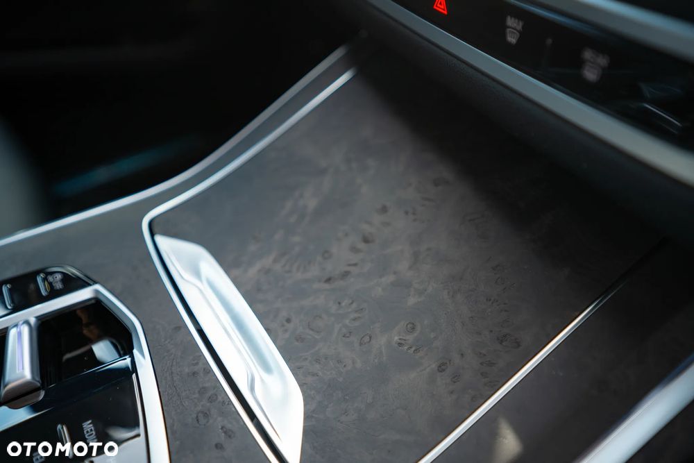 BMW X7 xDrive40d mHEV sport - 34