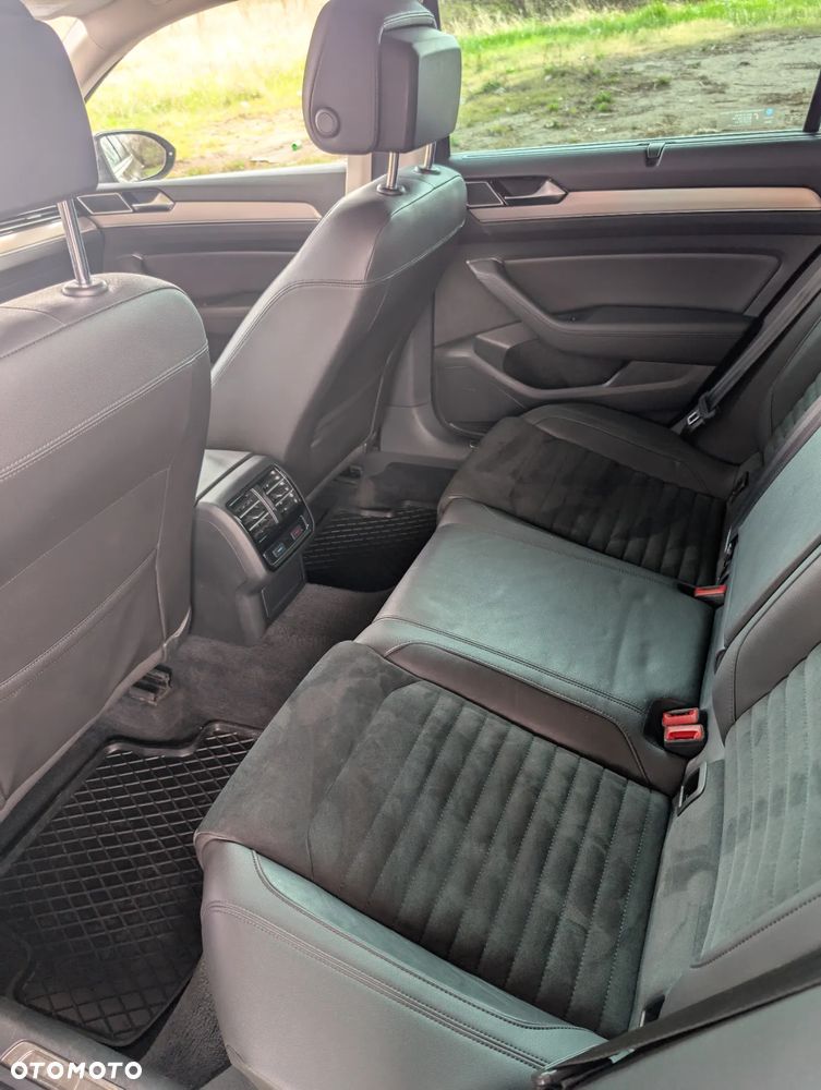Volkswagen Passat 2.0 TDI BMT Highline DSG - 10