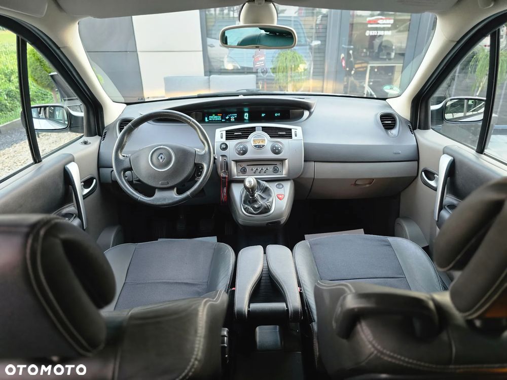 Renault Scenic 2.0 16V Luxe Expression - 22