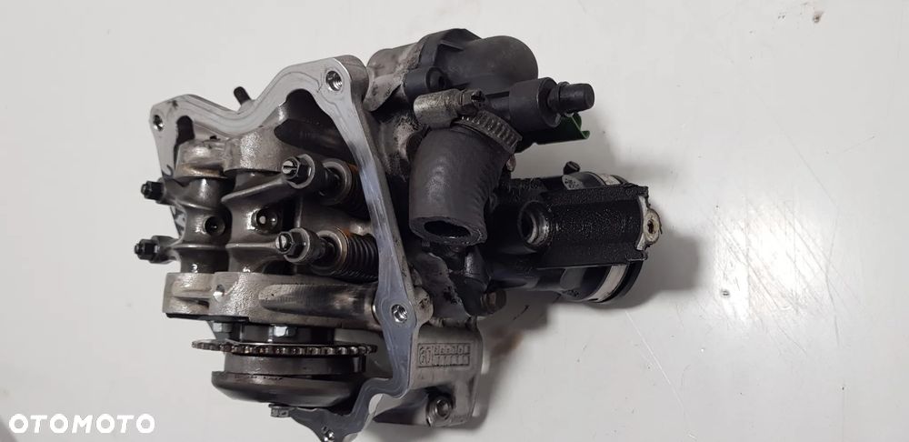 Piaggio MP3 250 Głowica - 5