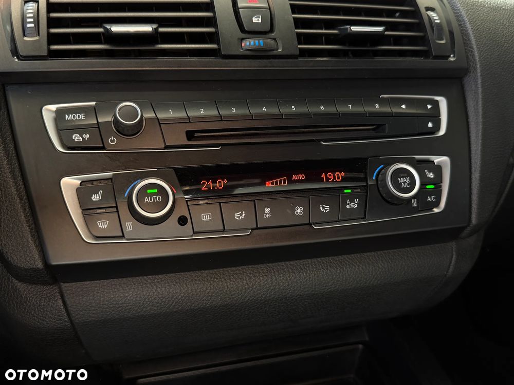 BMW Seria 1 116d DPF Edition Sport - 22
