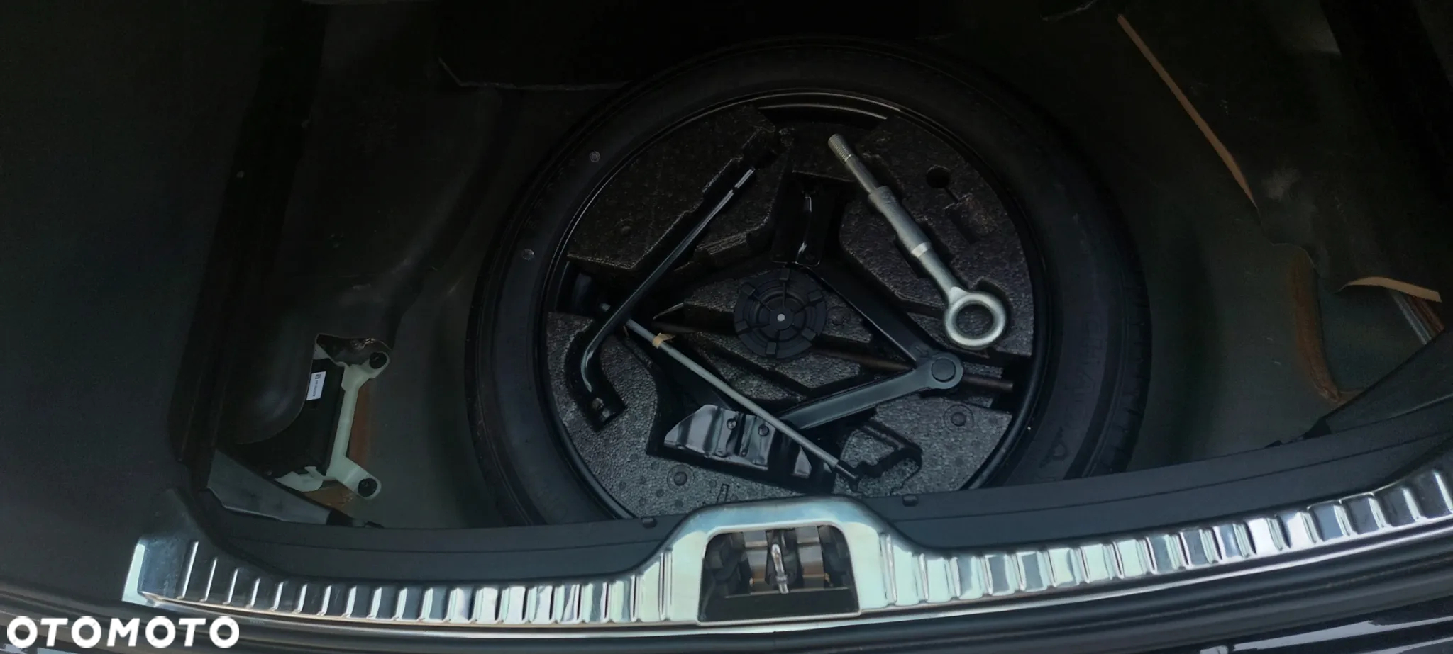 Volvo XC 60 D3 Drive-E R-Design Momentum - 13
