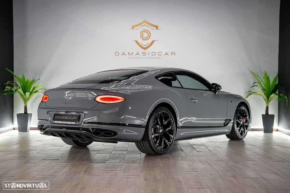 Bentley Continental GT V8 S - 7