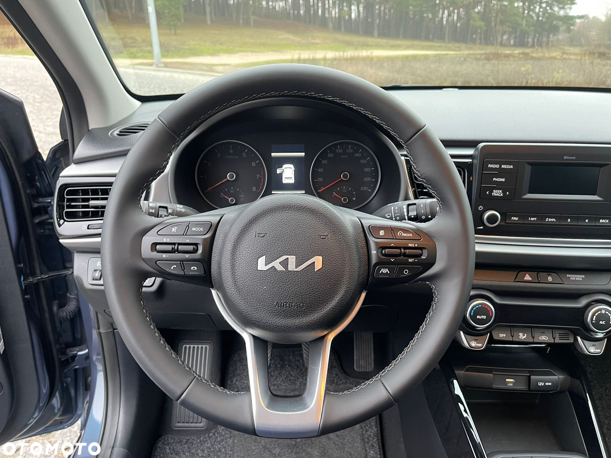 Kia Rio - 5