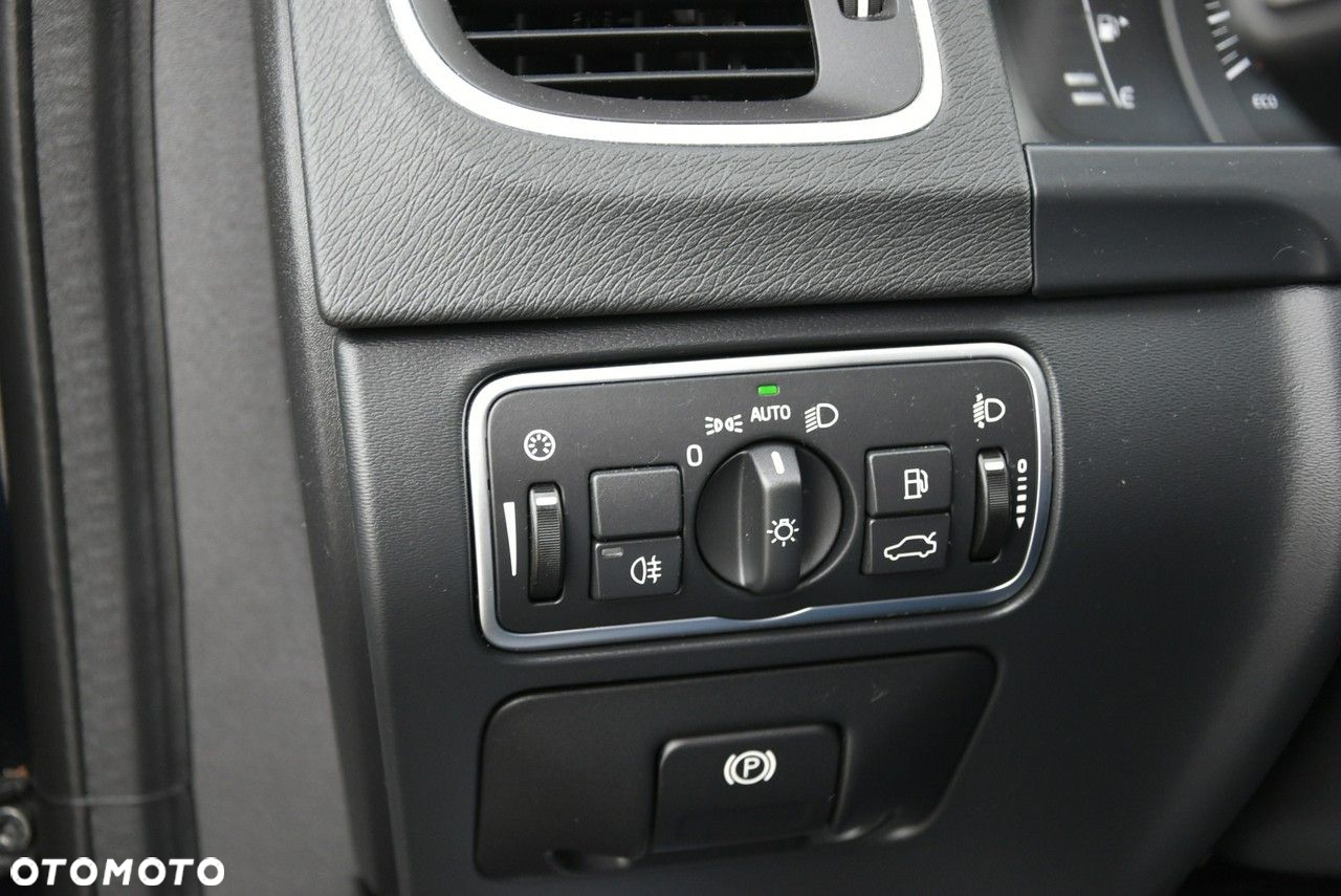 Volvo V60 - 29