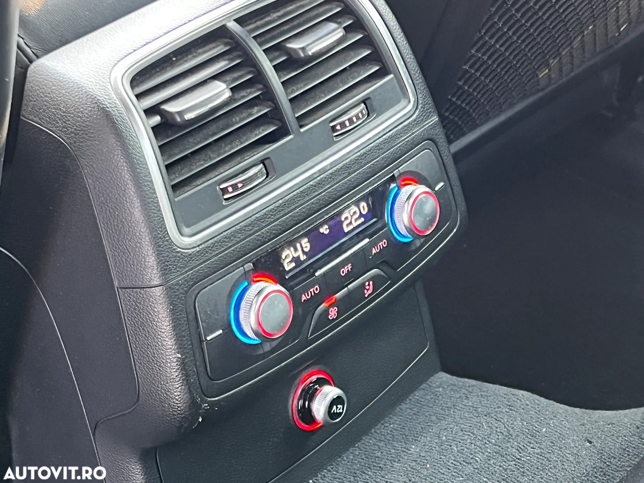 Audi A6 2.0 TDI Ultra S tronic - 29