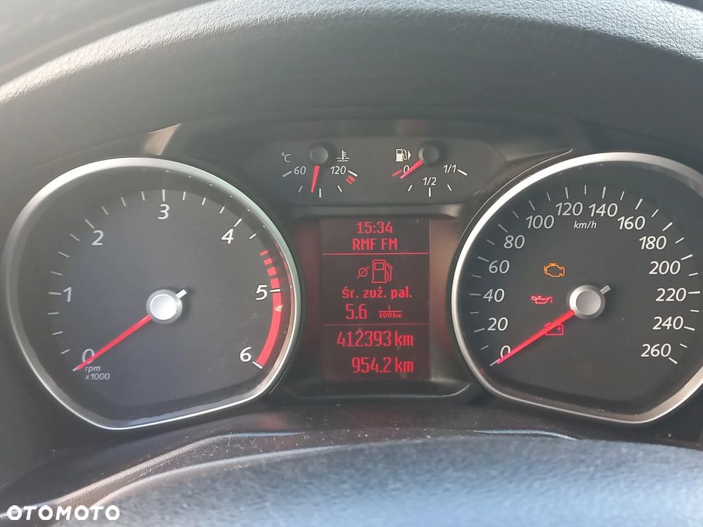 Ford Mondeo 2.0 TDCi Ambiente - 11
