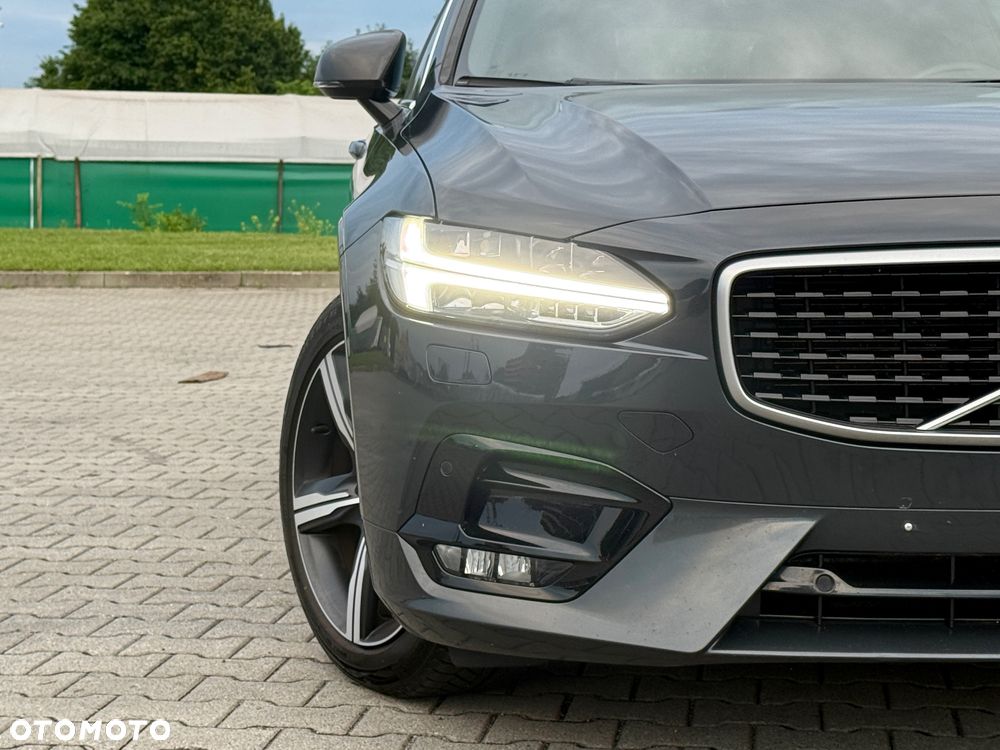 Volvo V90 D5 SCR AWD R-Design - 12