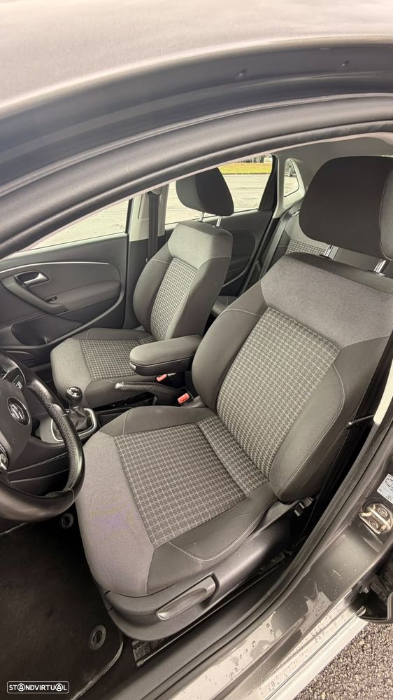 VW Polo 1.0 Confortline - 10