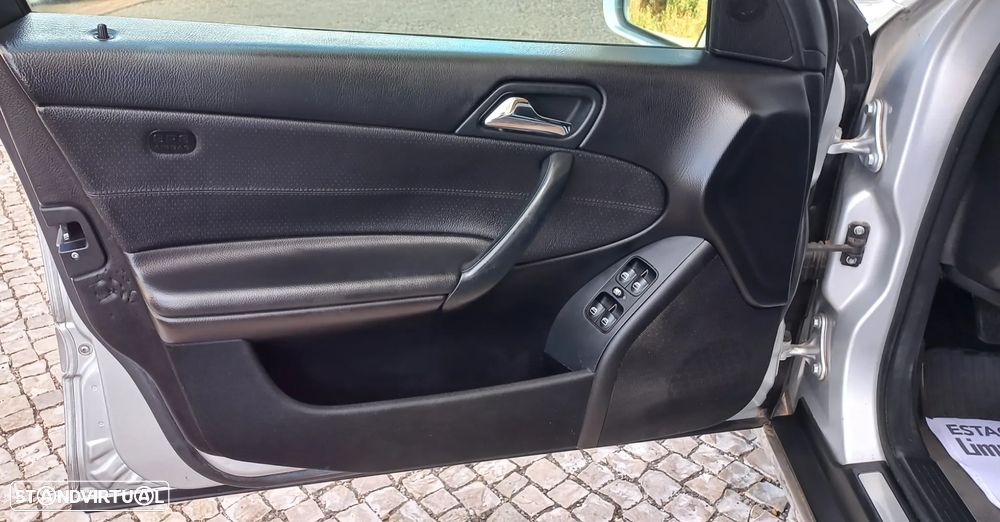 Mercedes-Benz C 220 CDi Classic - 17