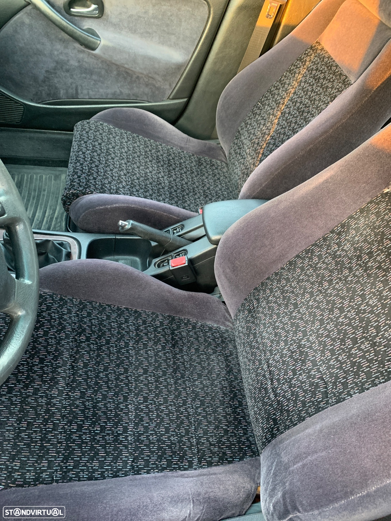 Honda Civic 1.6i SR VTEC - 8