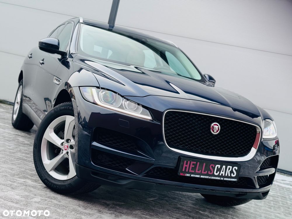 Jaguar F-Pace 25t AWD Prestige - 11