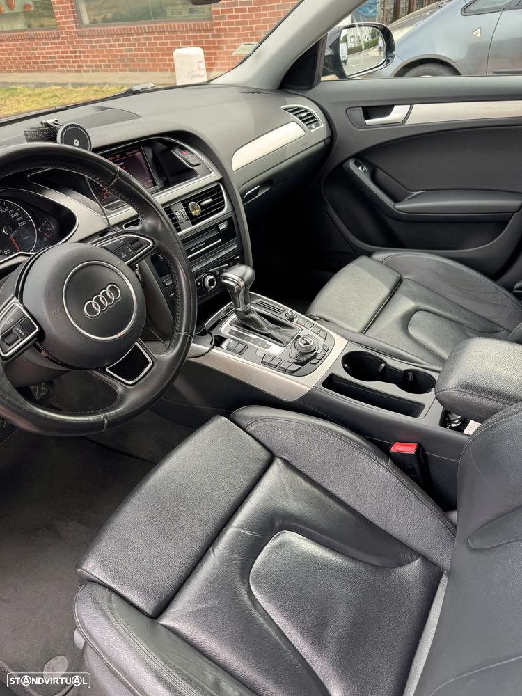 Audi A4 2.0 TDI multitronic Business Line - 3
