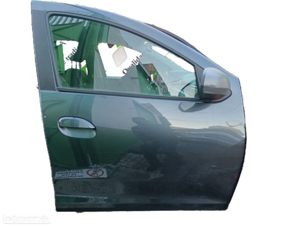 Porta Frente Dto Dacia Duster (Hm_) - 1