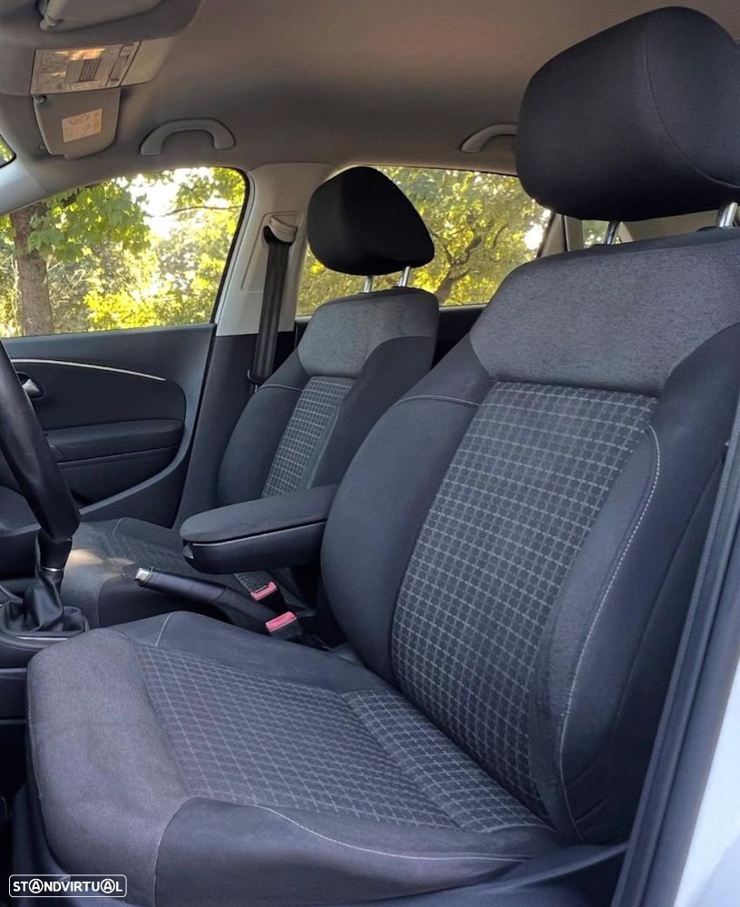 VW Polo 1.4 TDi Lounge - 5