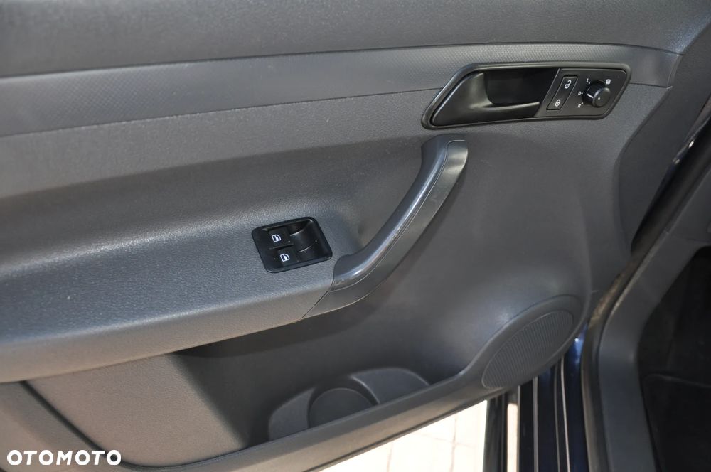 Volkswagen caddy maxi - 13