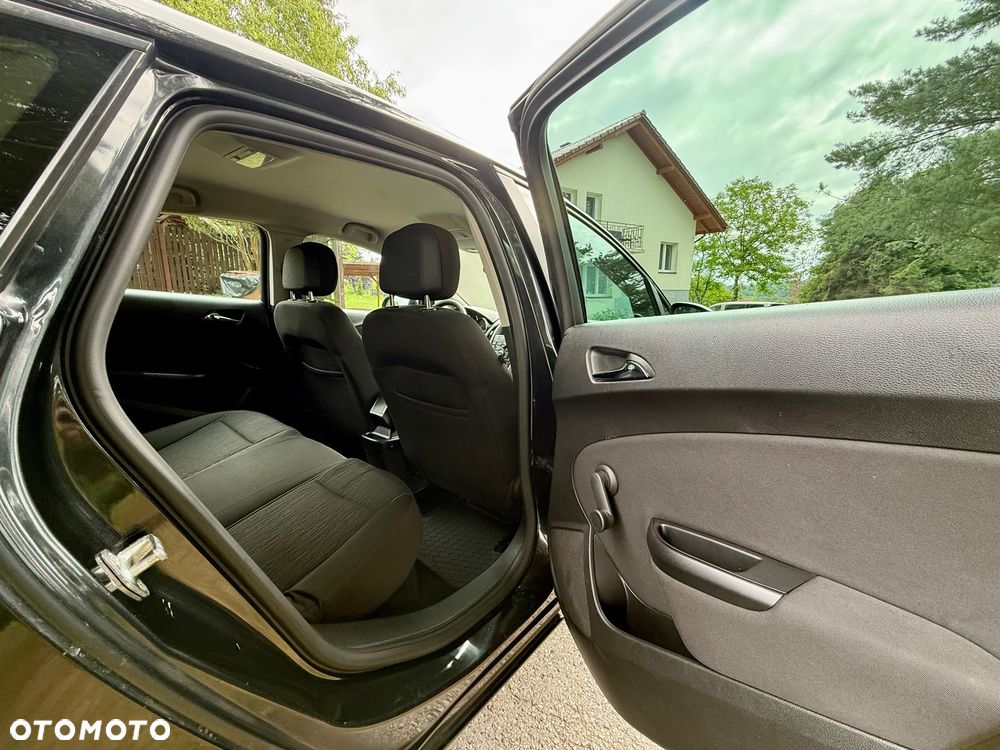 Opel Astra 1.7 CDTI Cosmo S&S - 26