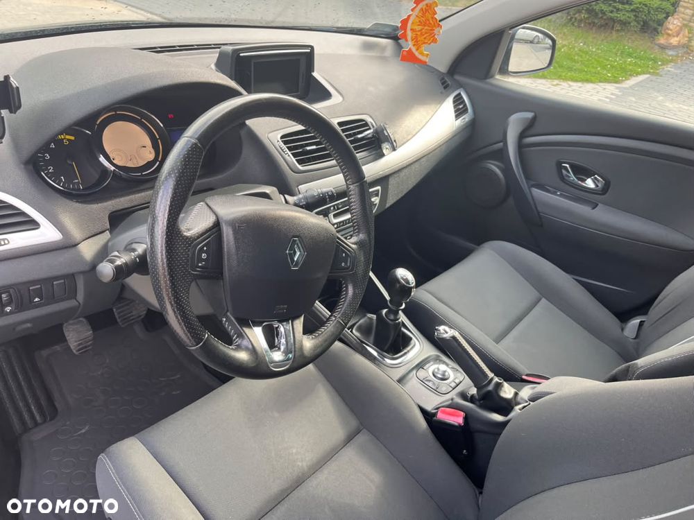 Renault Megane 1.5 dCi Bose Edition - 9