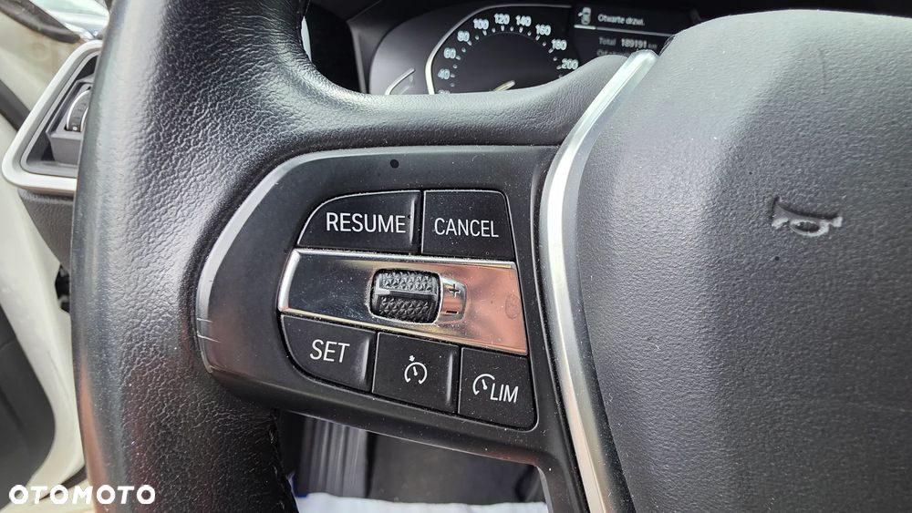 BMW Seria 3 318d - 18