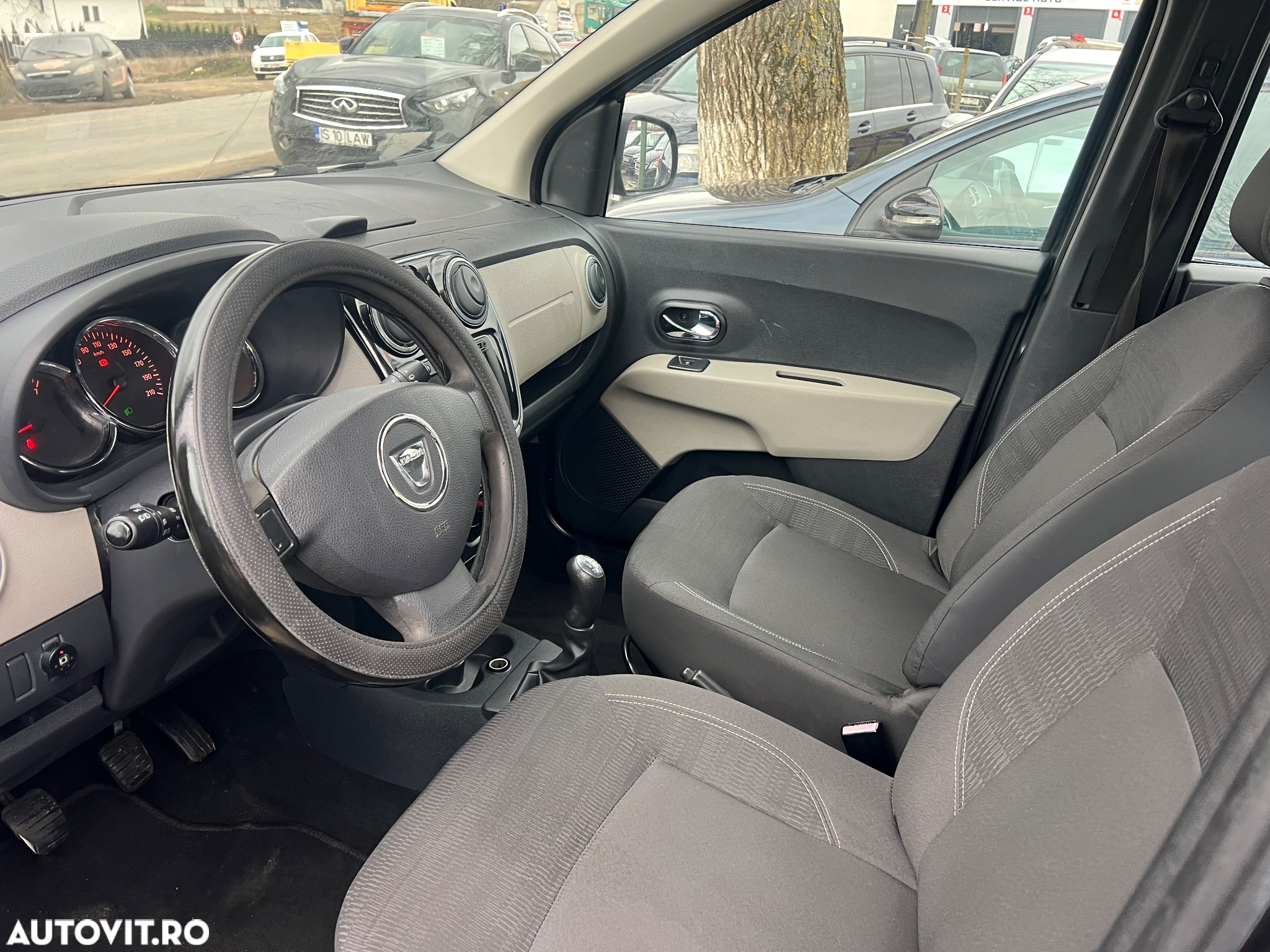 Dacia Lodgy 1.6 Ambiance - 5