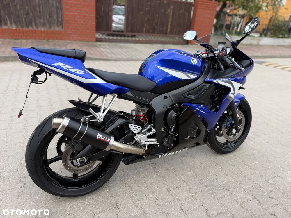 Yamaha YZF - 12