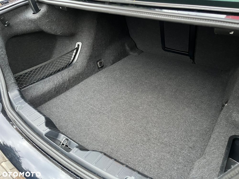 BMW Seria 5 530d xDrive - 18