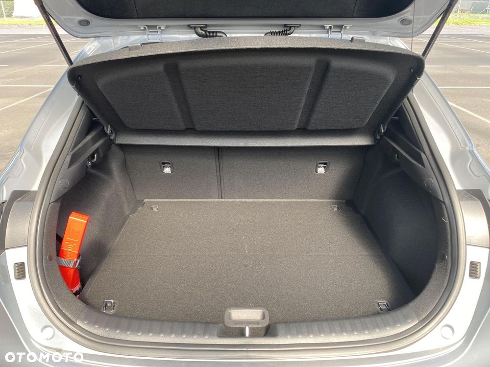 Kia XCeed 1.5 T-GDI M - 12