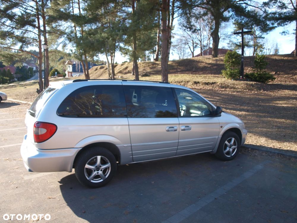 Chrysler Grand Voyager - 2