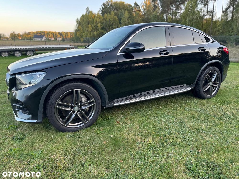 Mercedes-Benz GLC 250 d 4Matic 9G-TRONIC AMG Line - 2