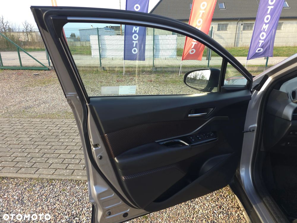 Toyota C-HR 1.8 Hybrid Prestige - 18