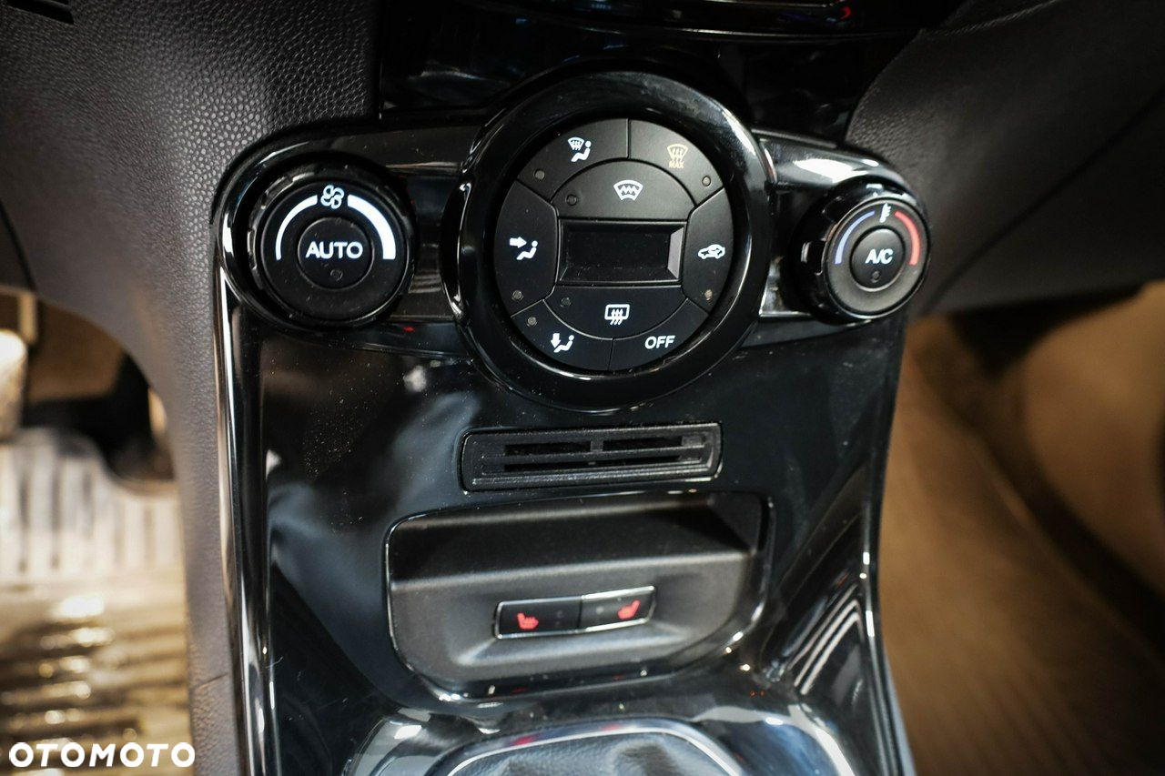 Ford Fiesta - 18