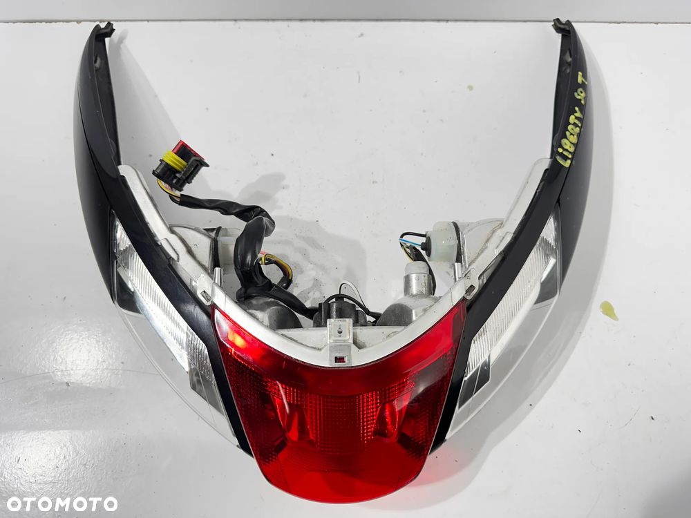 Lampa tył Piaggio Liberty 50 - 2