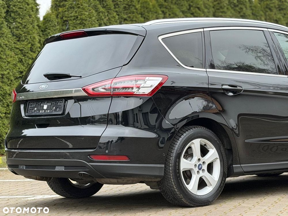 Ford S-Max - 18