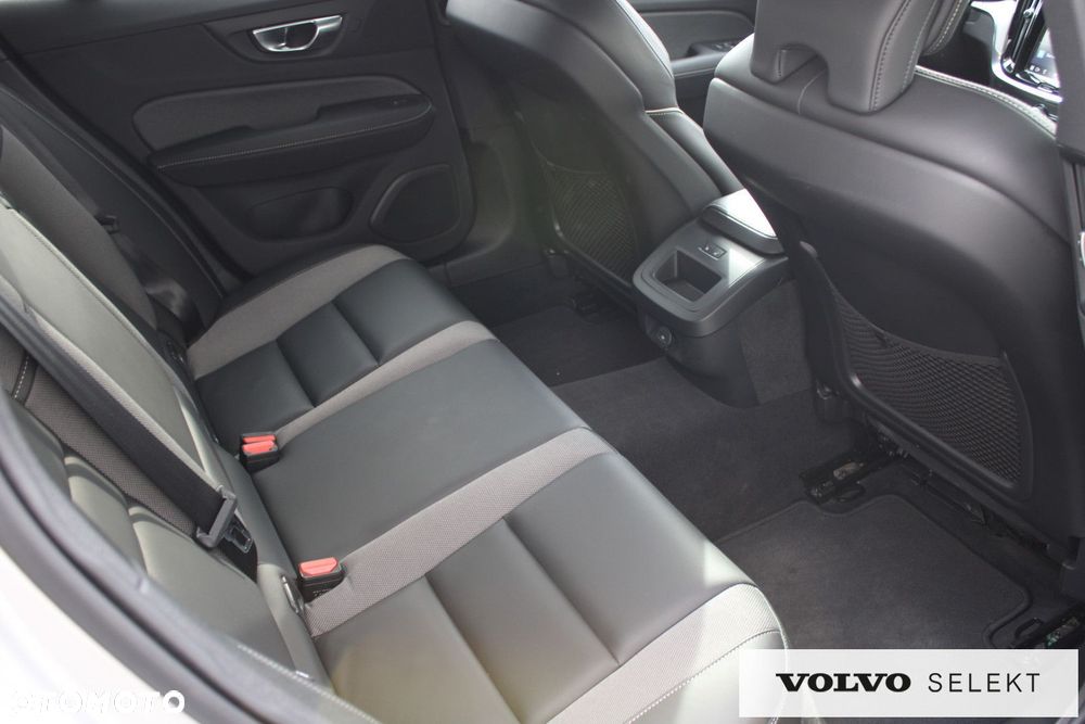 Volvo V60 - 14