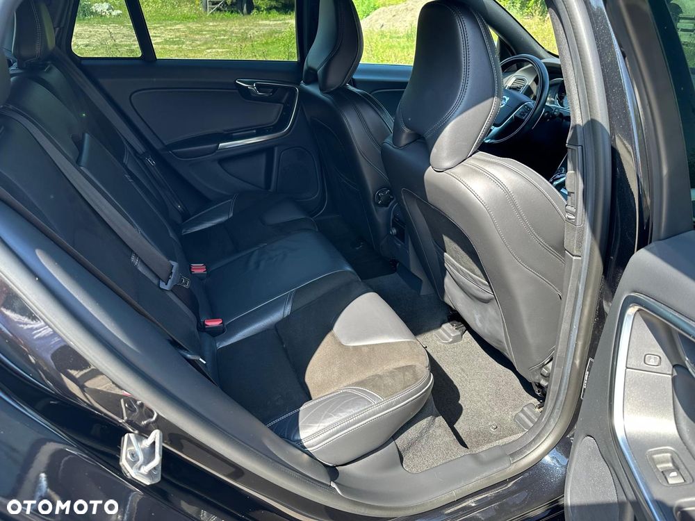 Volvo V60 - 14