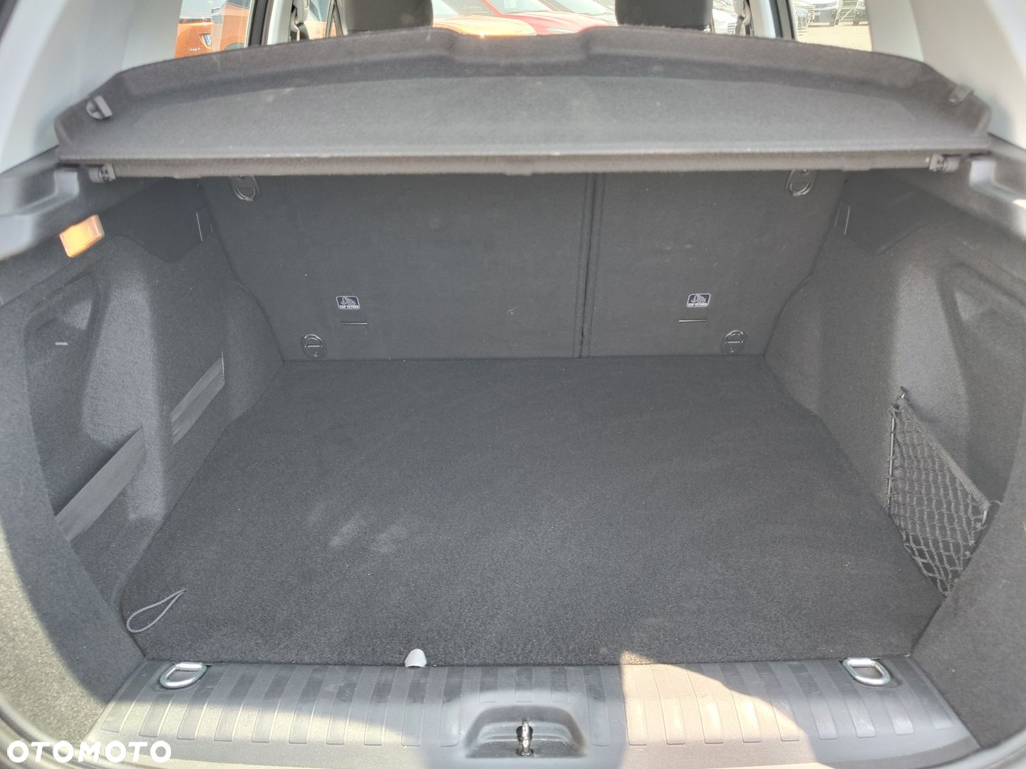 Peugeot 2008 1.2 Pure Tech Active - 10