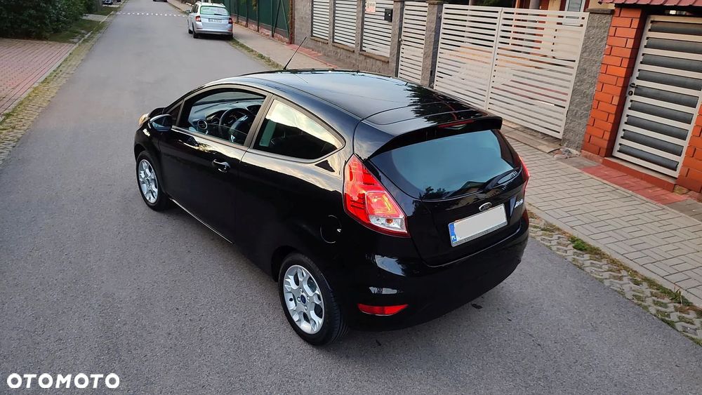 Ford Fiesta 1.25 Champions Edition - 5