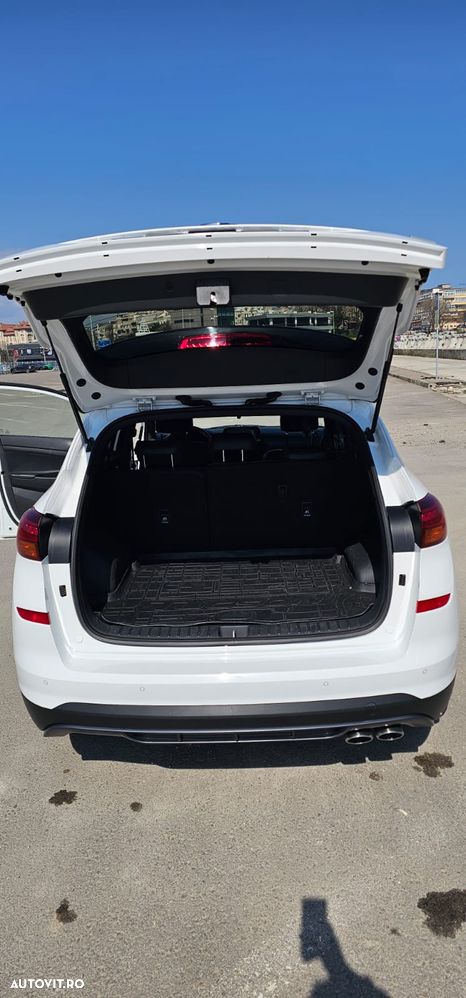 Hyundai Tucson 1.6 CRDi 4WD 7DCT Premium - 15