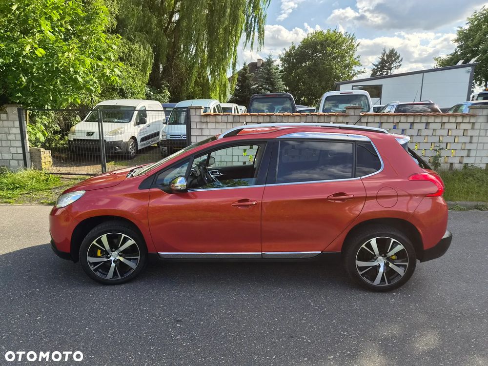 Peugeot 2008 BlueHDi FAP 120 STOP & START Allure - 14