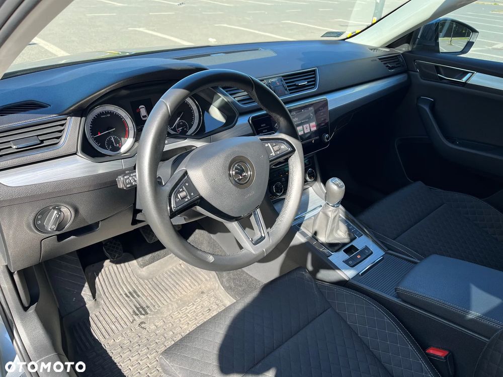 Skoda Superb 1.5 TSI ACT Ambition - 5