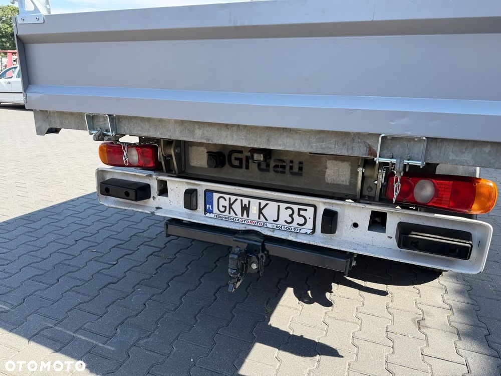 Volkswagen T5 - 16