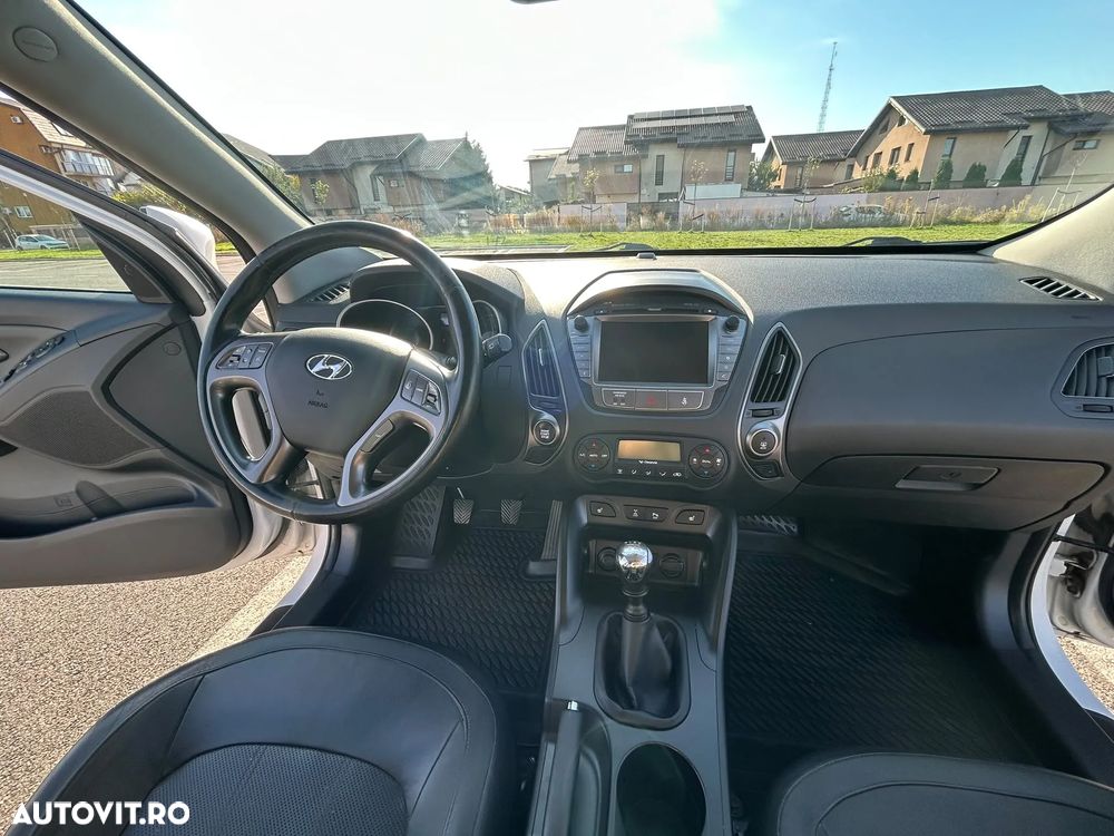 Hyundai ix35 - 14