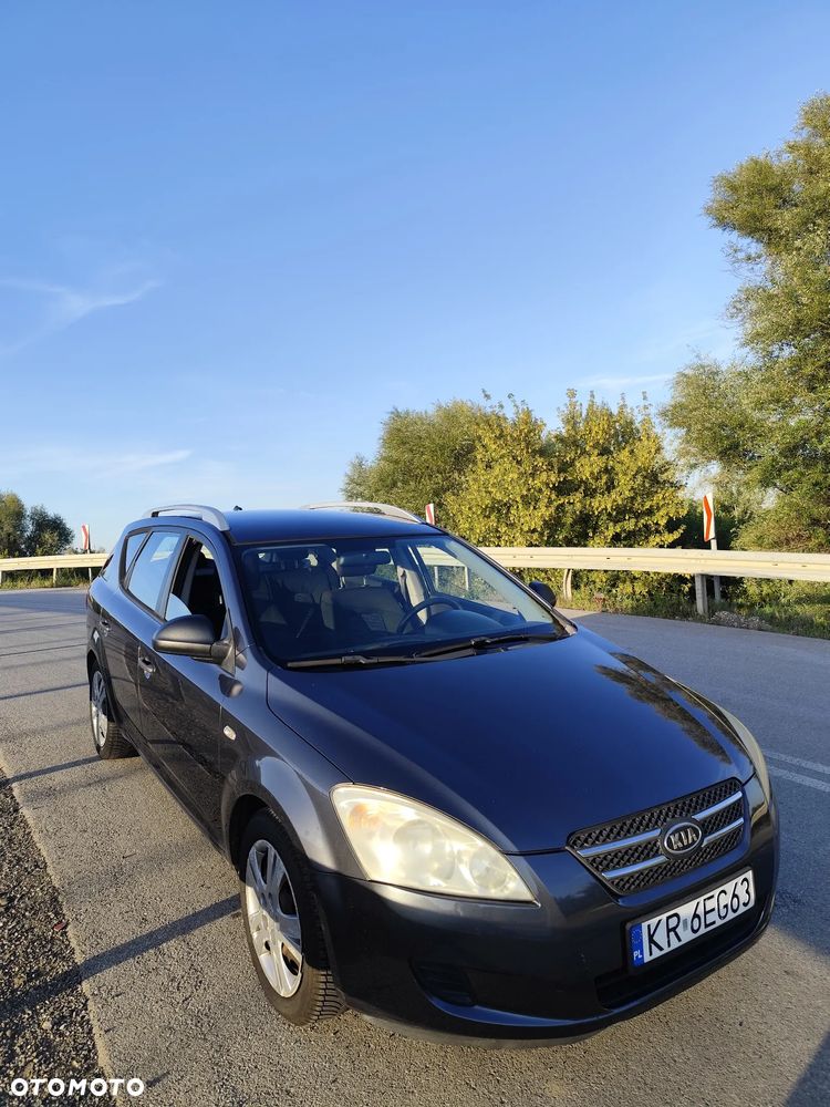 Kia Ceed 1.4 Comfort - 10