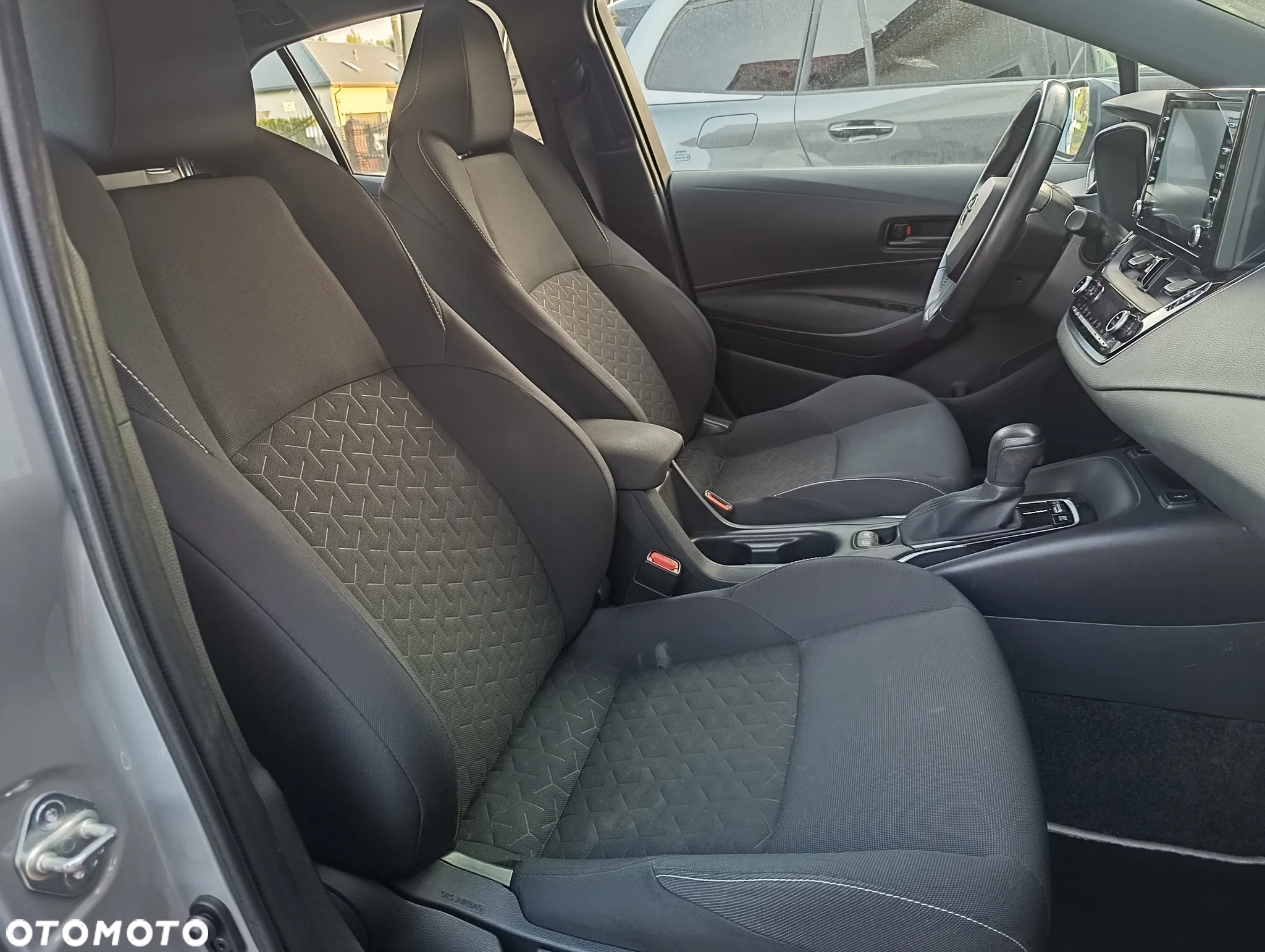 Toyota Corolla - 16